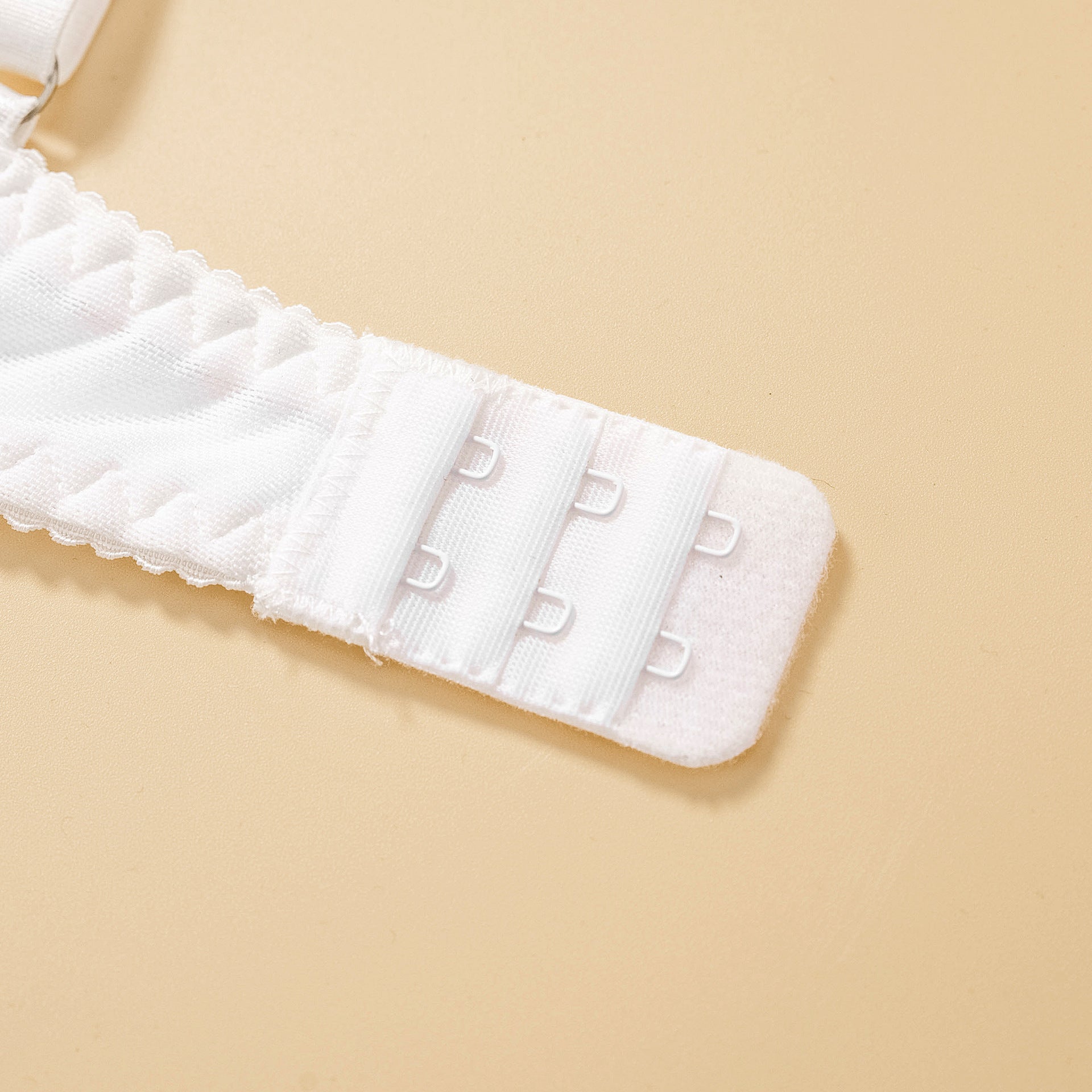 Women Clothing White Metal Chain Floral Embroidery Sexy Shapewear Bra Set